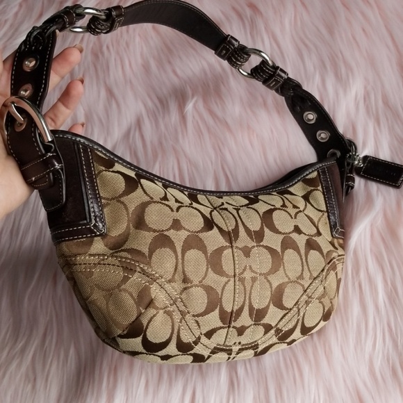 Coach Handbag - Picture 3 of 8